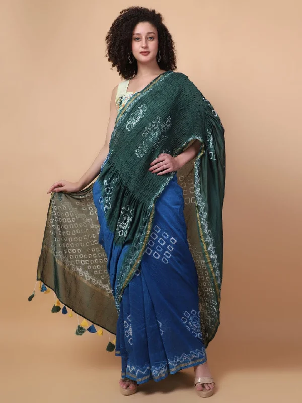 Green & Blue Tie & Dye Saree Printed unclassified dresses